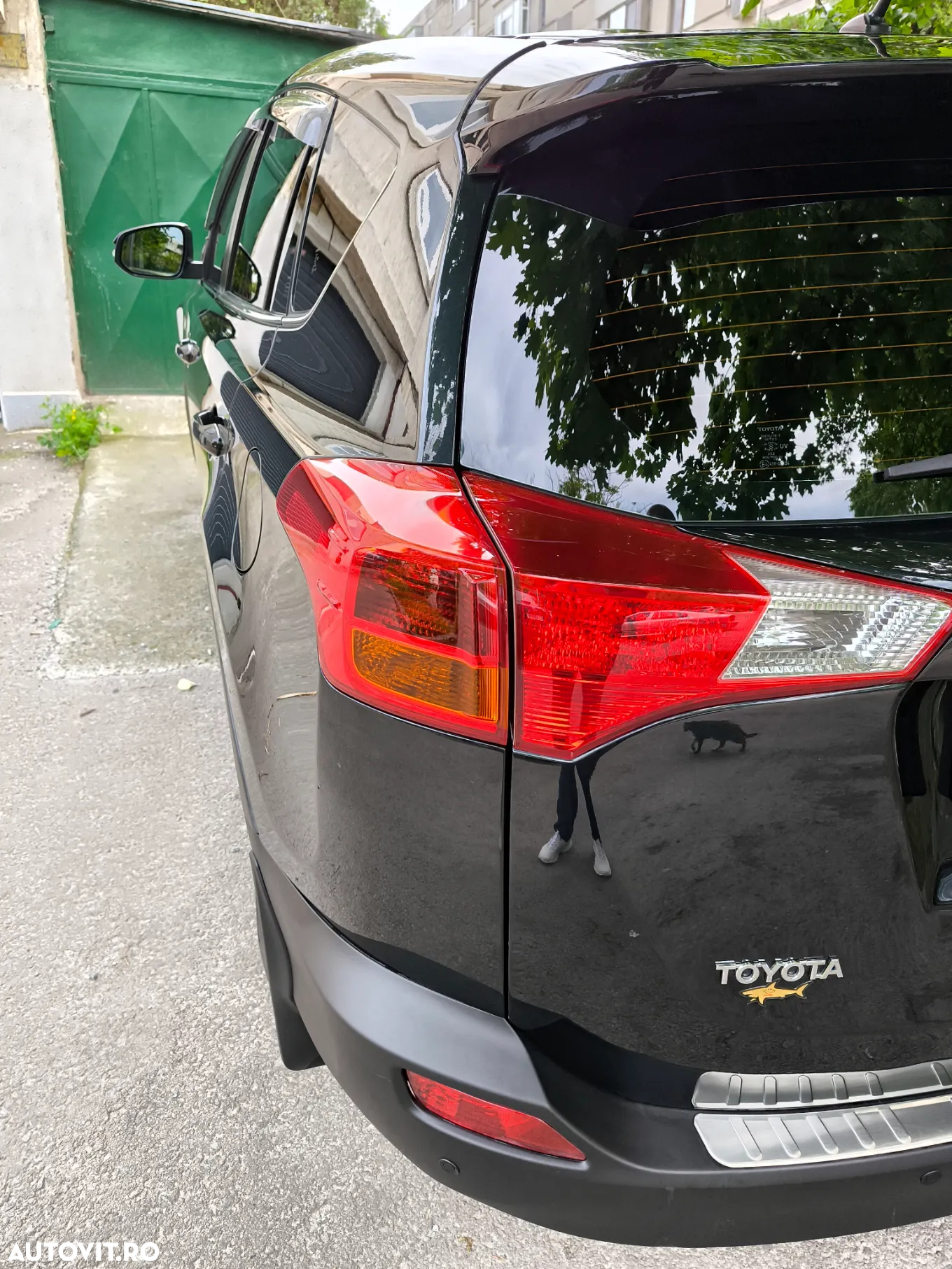 Toyota RAV4 2.2 D-4D 4WD Executive - 28