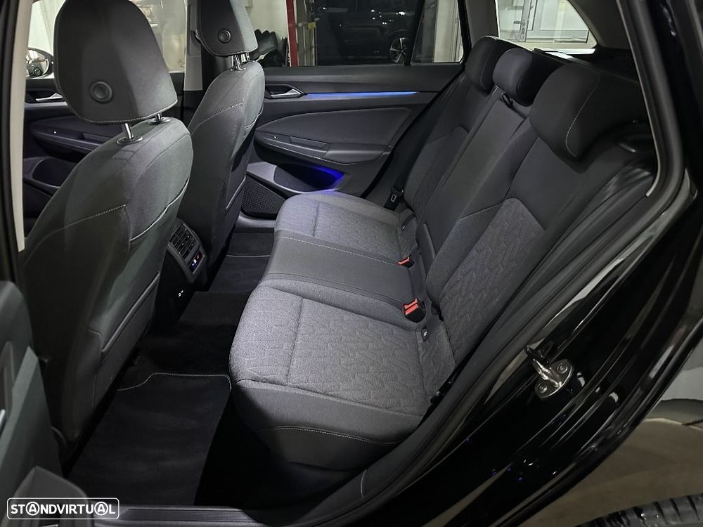 VW Golf Variant 2.0 TDi Life - 11