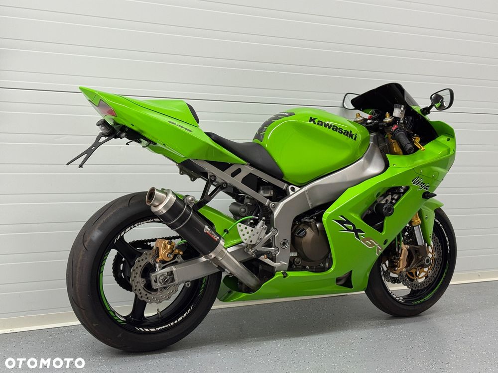 Kawasaki ZXR - 3