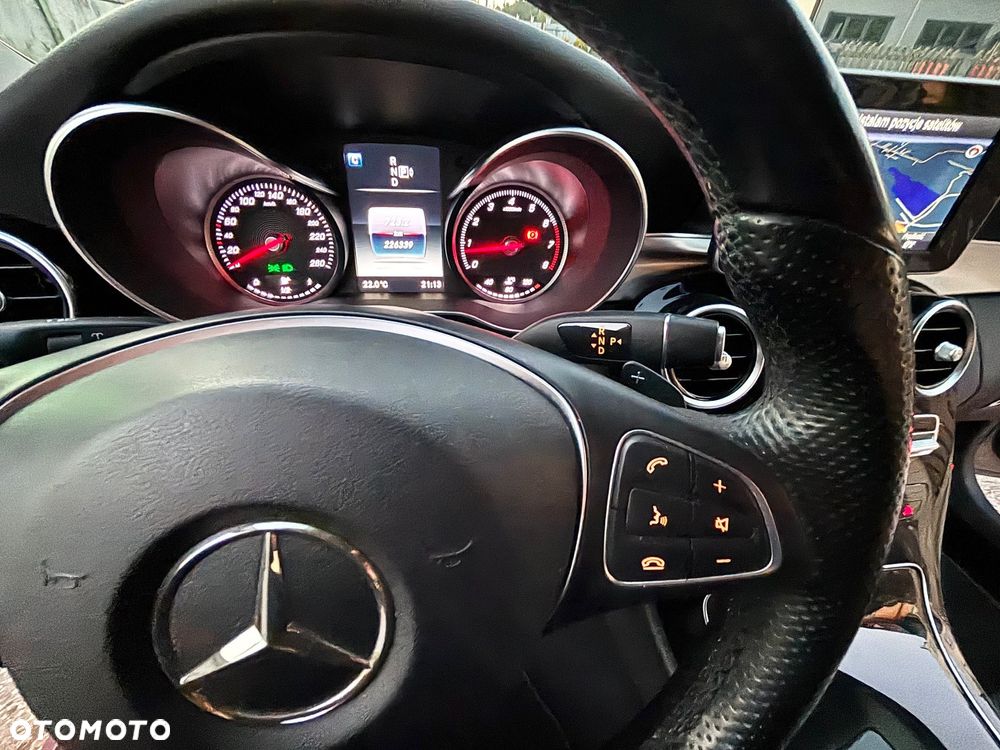 Mercedes-Benz Klasa C 180 7G-TRONIC Exclusive - 18