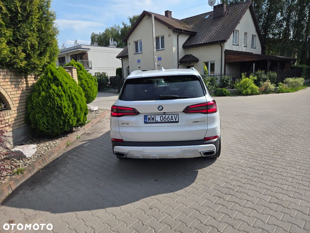 BMW X5 xDrive30d mHEV - 9