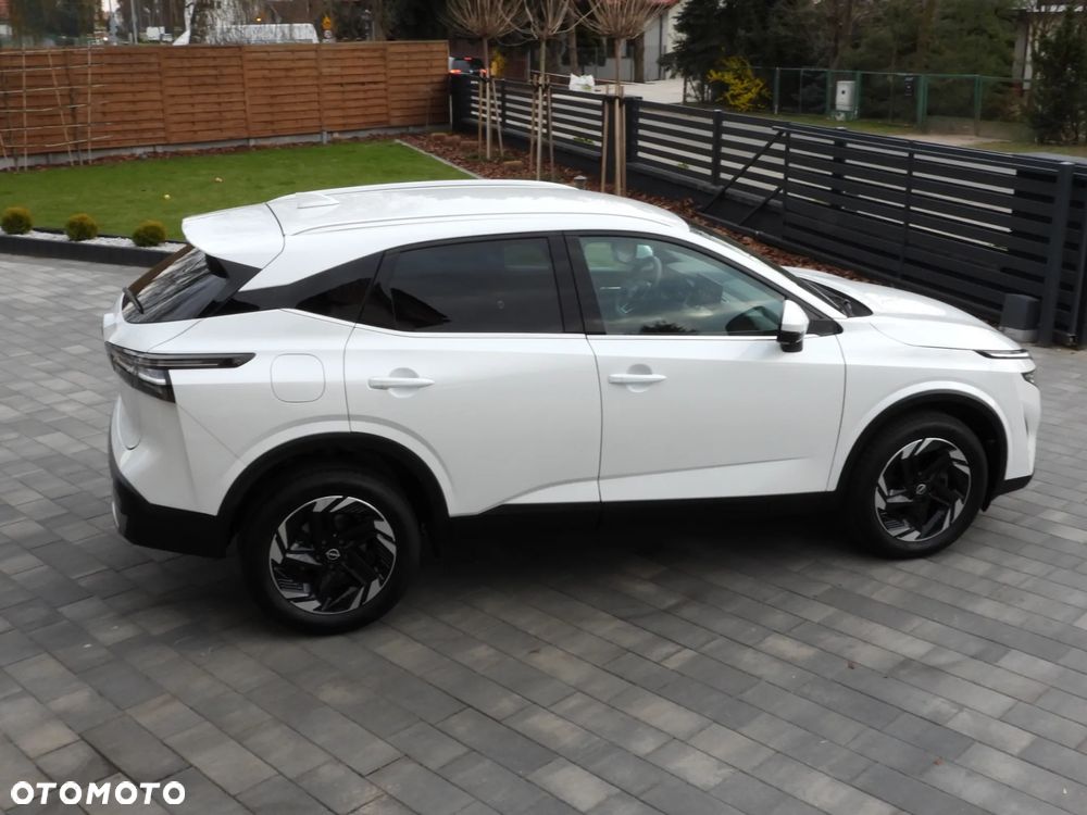 Nissan Qashqai 1.3 DIG-T N-Connecta DCT - 6
