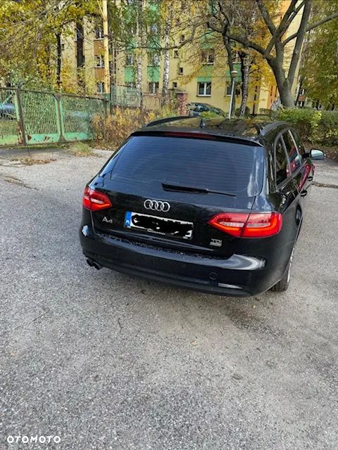 Audi A4 - 4
