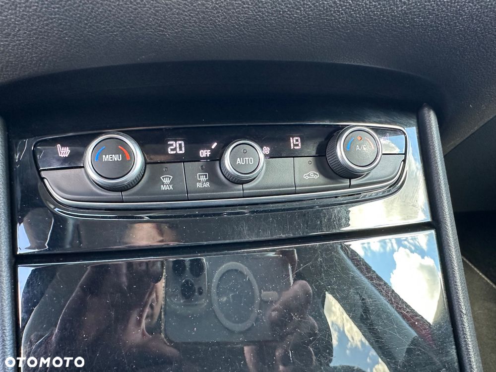 Opel Grandland X 1.5 D Start/Stop Color Line - 15