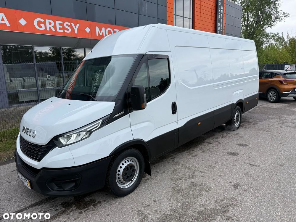 Iveco Daily 35S14, 2.3 140KM, L4h2 Maxi, 2.3 Automat HiMatic, Niski przebieg