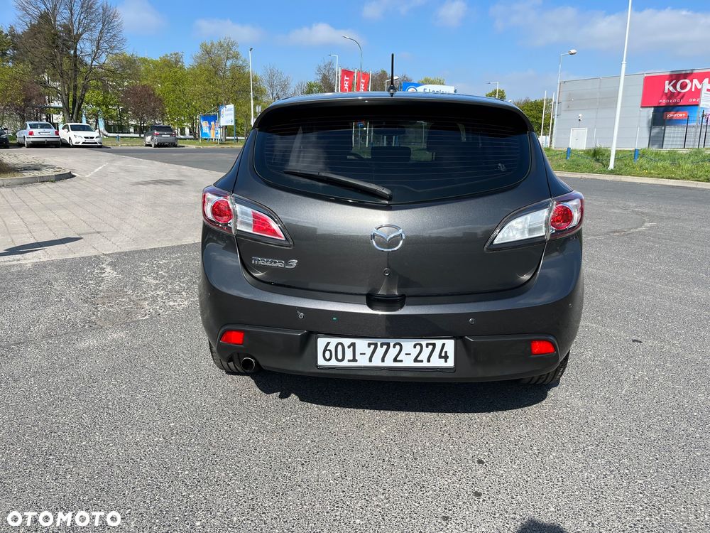 Mazda 3 - 4