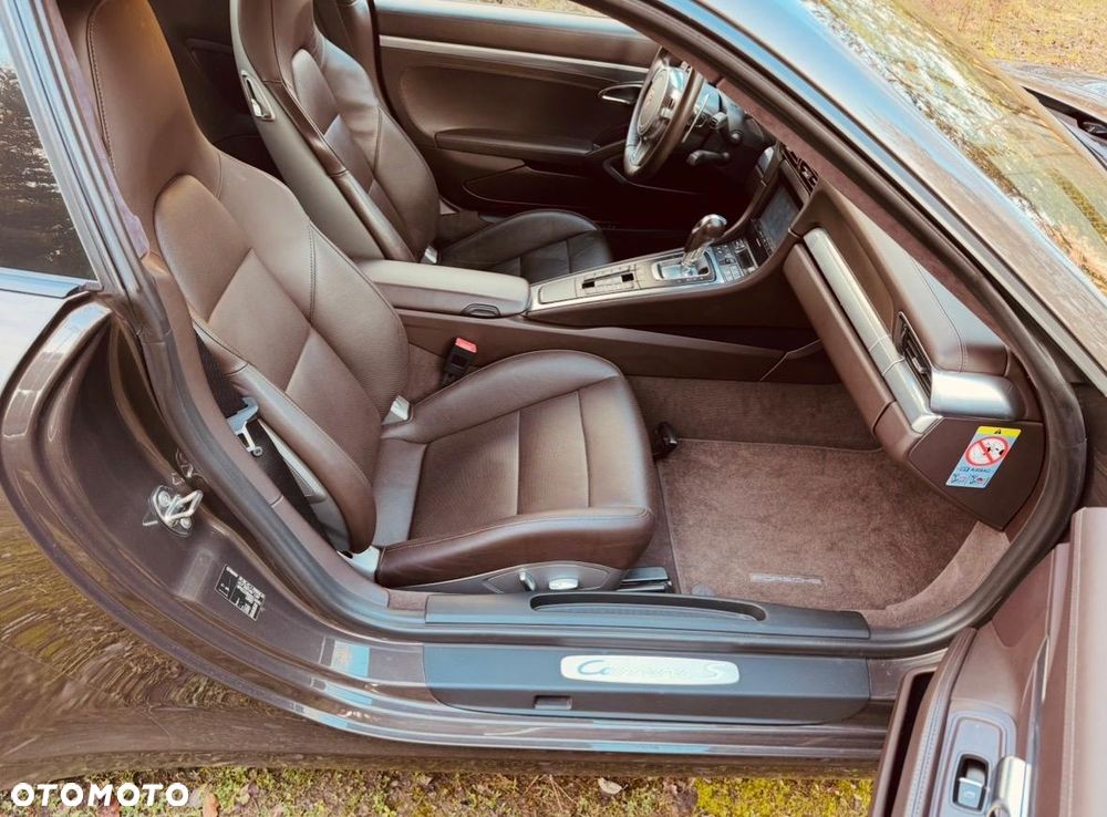 Porsche 911 Carrera S PDK - 16