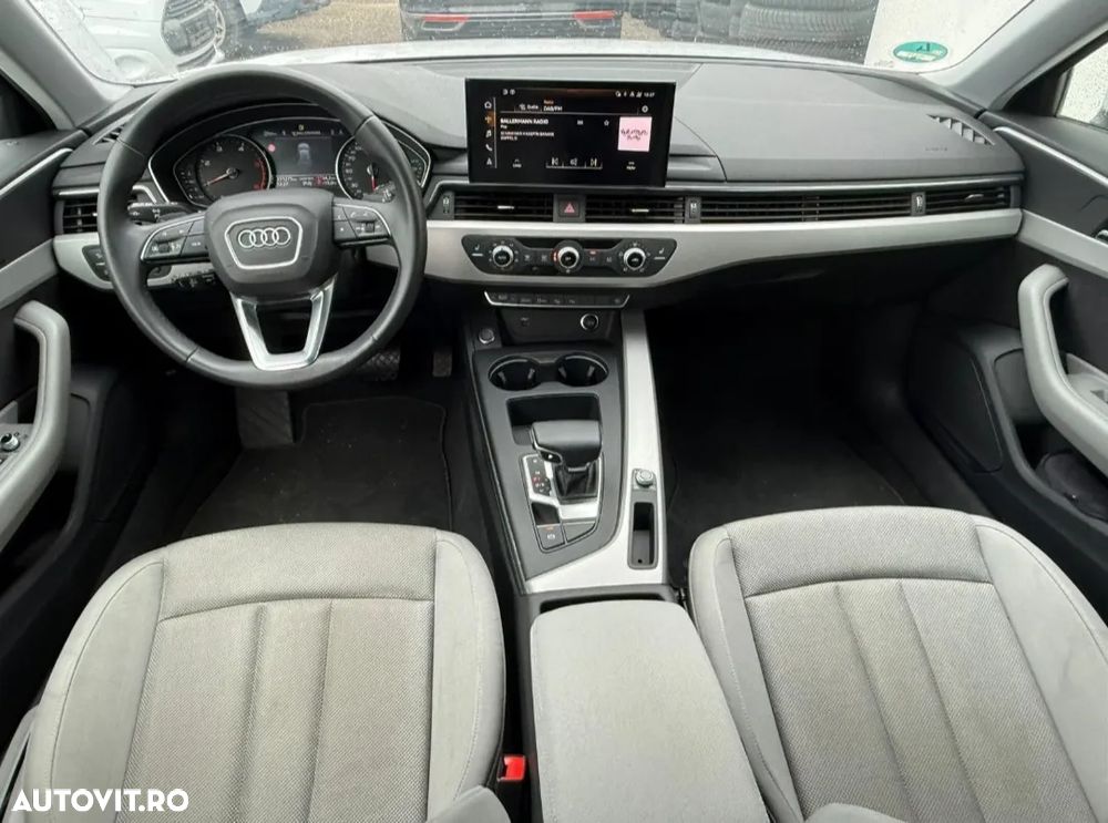 Audi A4 Avant 2.0 40 TDI S tronic MHEV S Line - 2