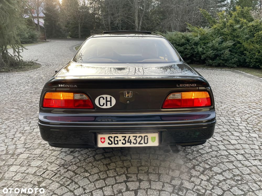 Honda Legend - 8