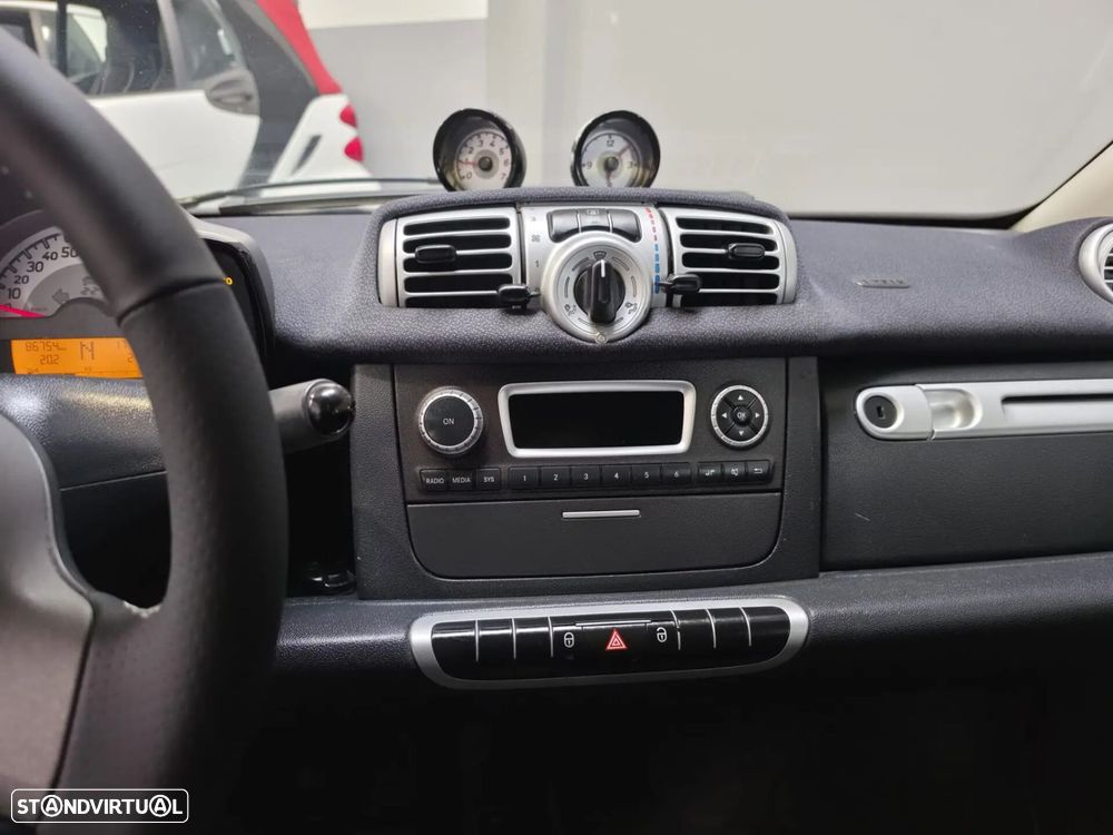 Smart Fortwo Cabrio 1.0 mhd Pulse 71 Softouch - 12