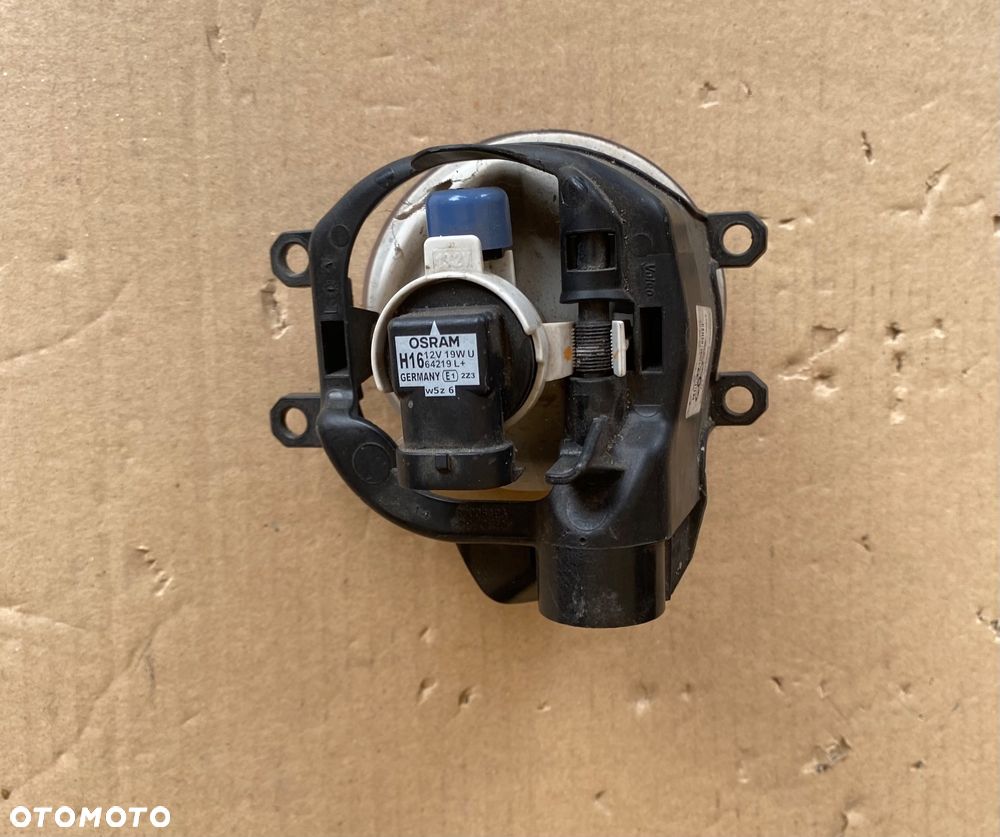 TOYOTA AURIS 2 II YARIS 3 III CHR C-HR AYGO II Lampa HALOGEN PRZEDNI LEWY PRZÓD światło prawe przeciwmgielne lampa lewa przeciwmgłowa - 2