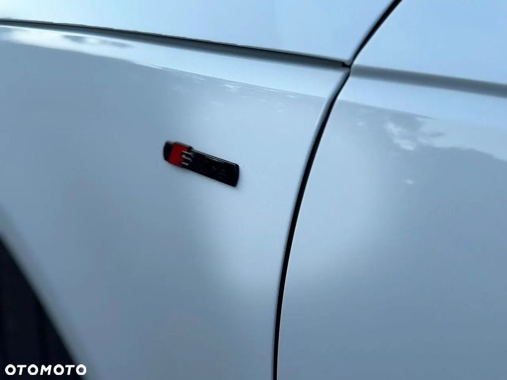 Audi A4 Limousine 2.0 TFSI quattro S tronic sport - 18