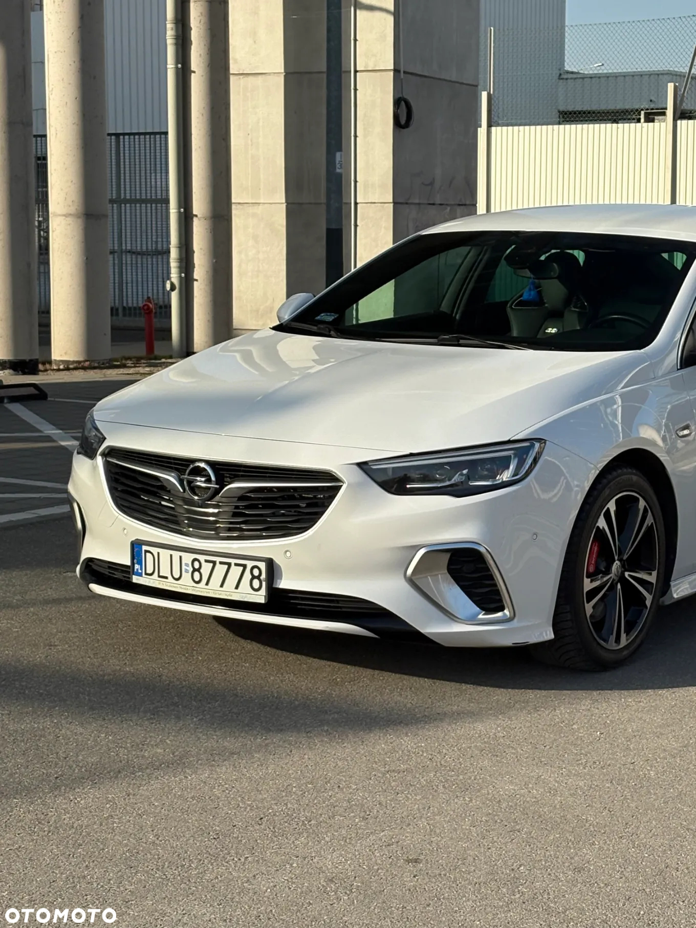 Opel Insignia 2.0 CDTI 4x4 GSi S&S - 6