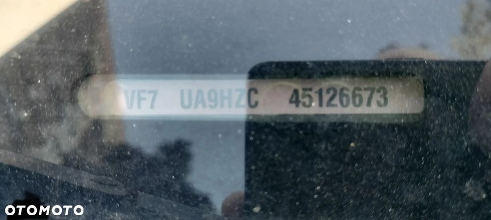 Citroën C4 Grand Picasso - 11