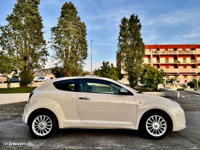 Alfa Romeo MiTo 1.4 8V Impression - 10