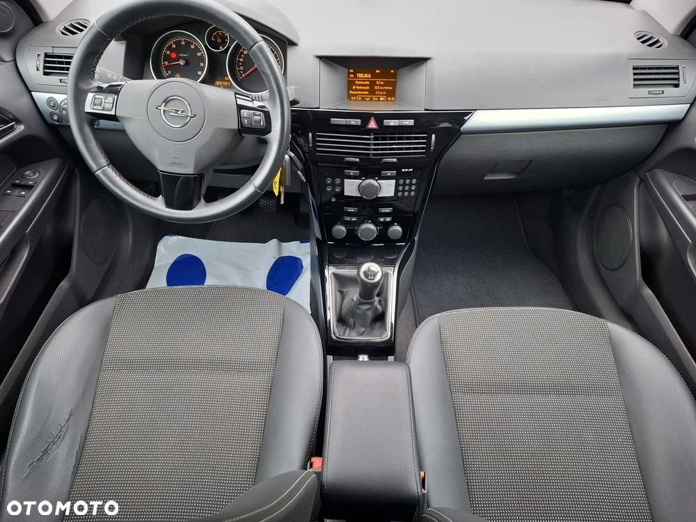 Opel Astra 1.8 Innovation - 15