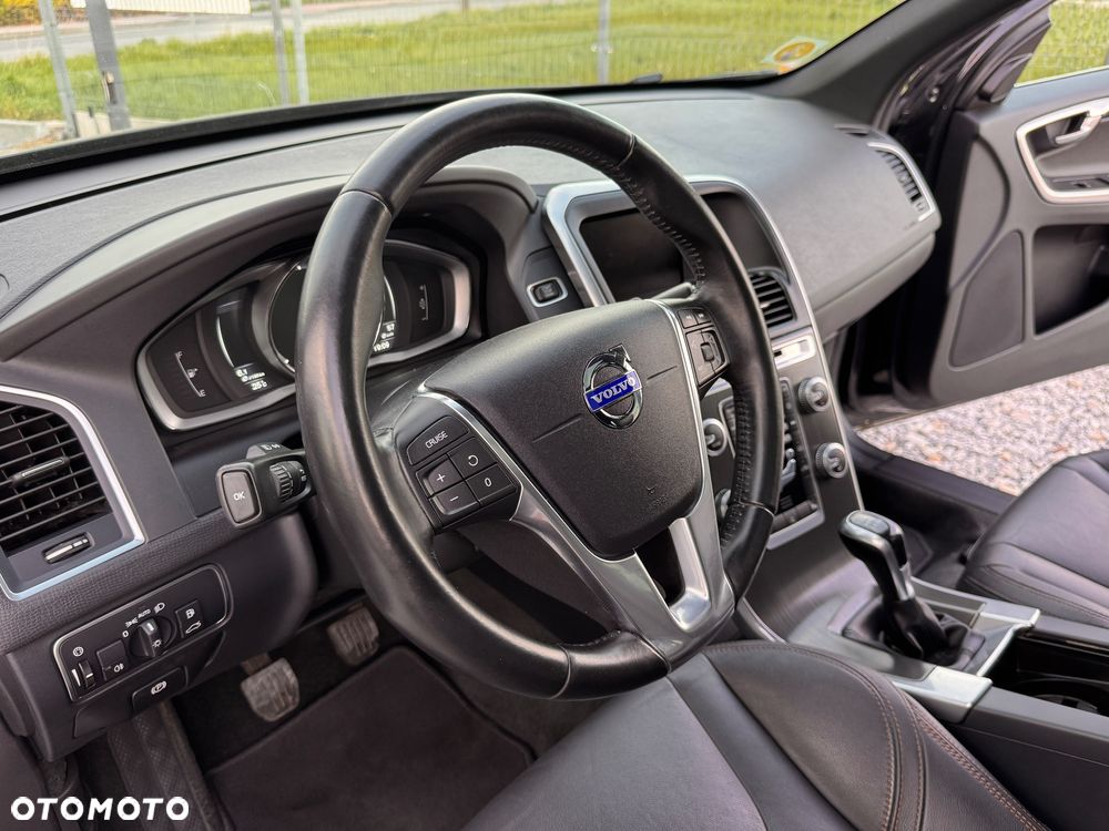 Volvo XC 60 D4 Summum - 35
