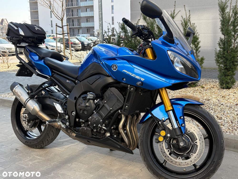Yamaha FZ8 - 6