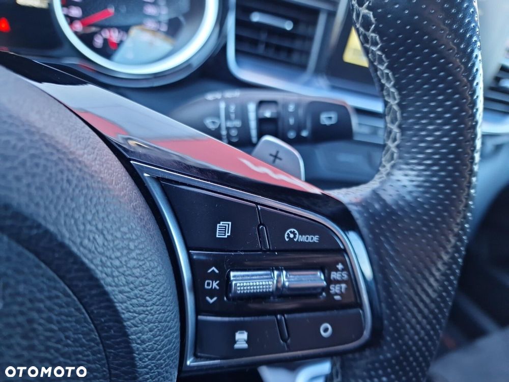 Kia Ceed 1.4 T-GDI GT-Line DCT - 24