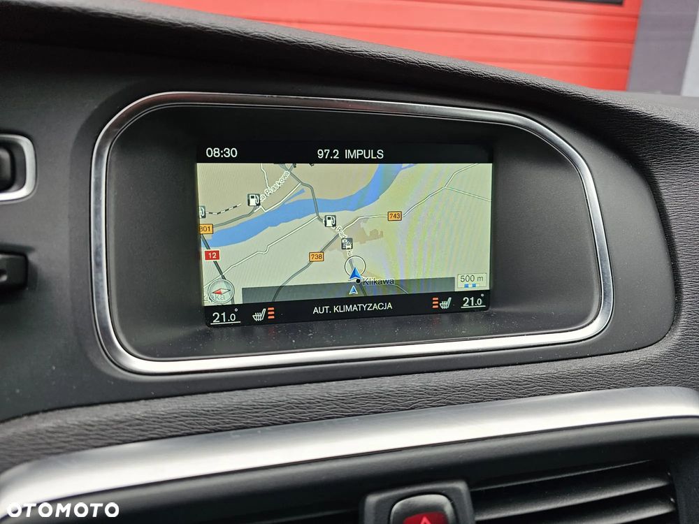 Volvo V40 D4 Summum - 23