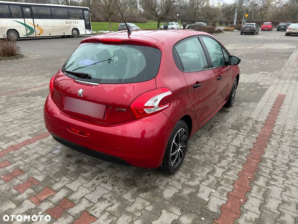 Peugeot 208 1.2 VTi Access - 4