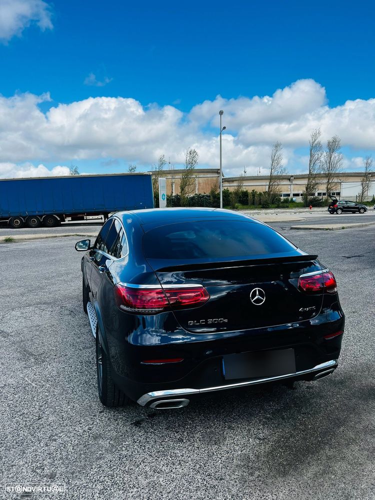 Mercedes-Benz GLC 300 e Coupé 4Matic - 2