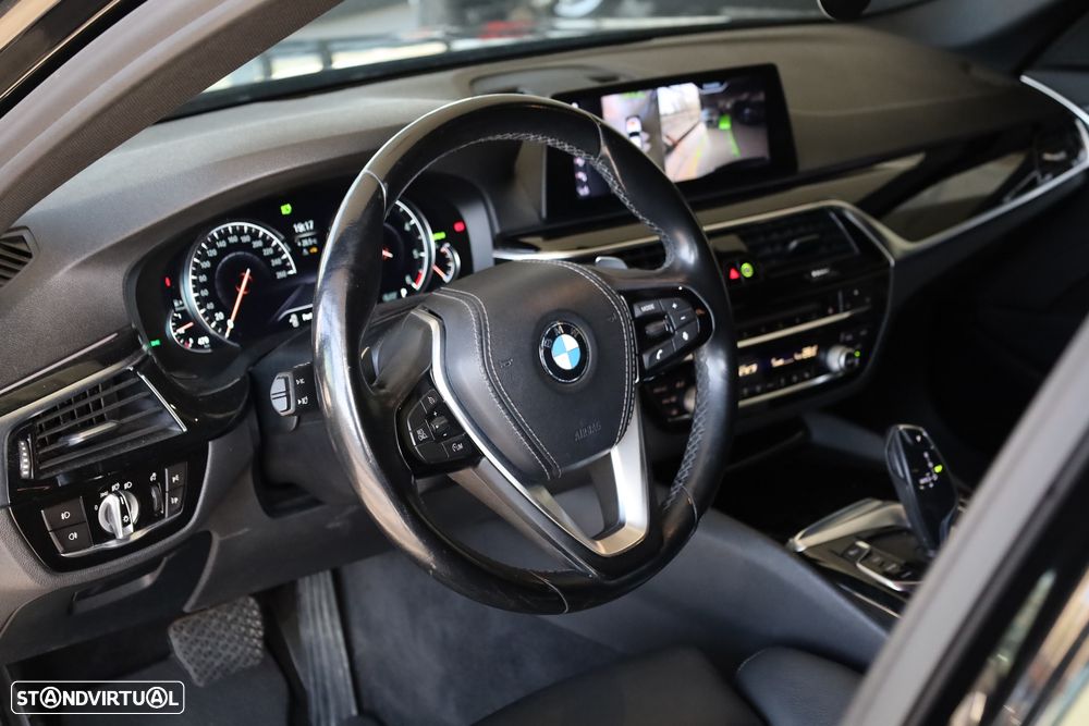 BMW 520 d Pack M Auto - 12