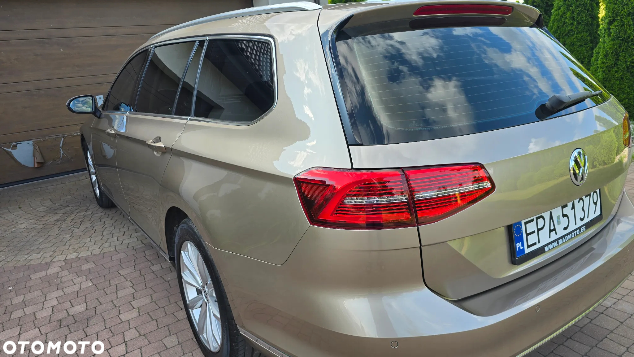 Volkswagen Passat - 7