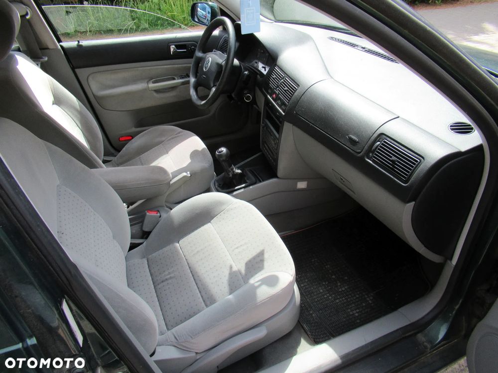 Volkswagen Golf 1.4 Comfortline - 22