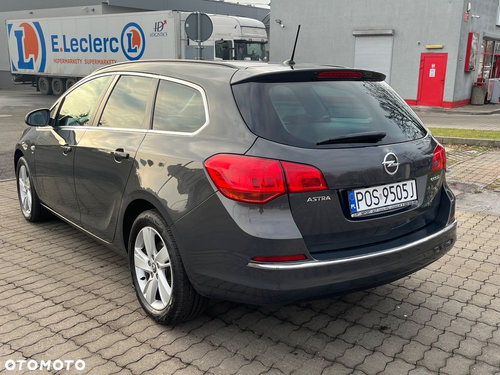 Opel Astra 1.6 CDTI DPF ecoFLEX TourerStart/Stop ENERGY - 6
