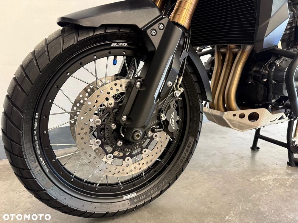 Triumph Tiger - 7