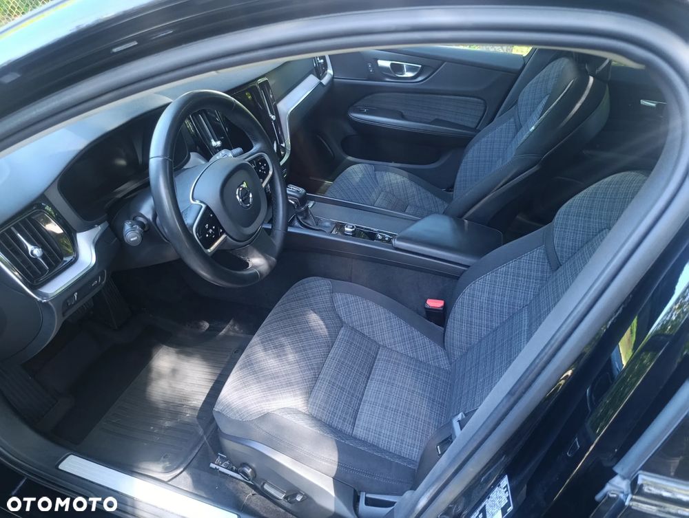 Volvo V60 Cross Country T5 AWD Geartronic Pro - 6
