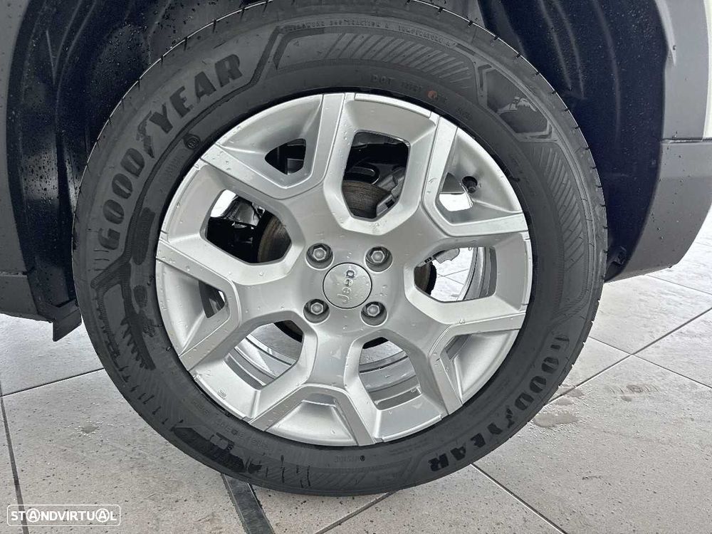 Jeep Avenger 1.2 GSE T3 Altitude - 11