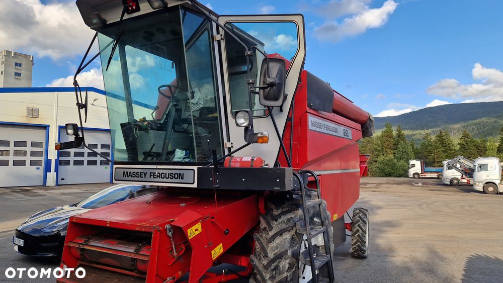 Massey Ferguson 22 - 6