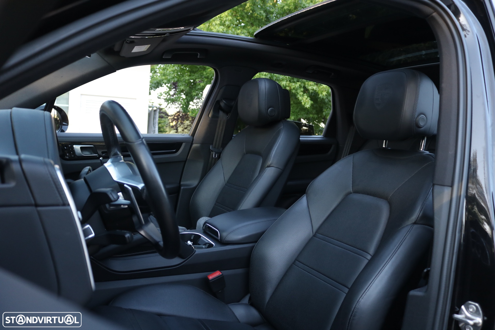Porsche Cayenne E-Hybrid Platinum Edition - 11