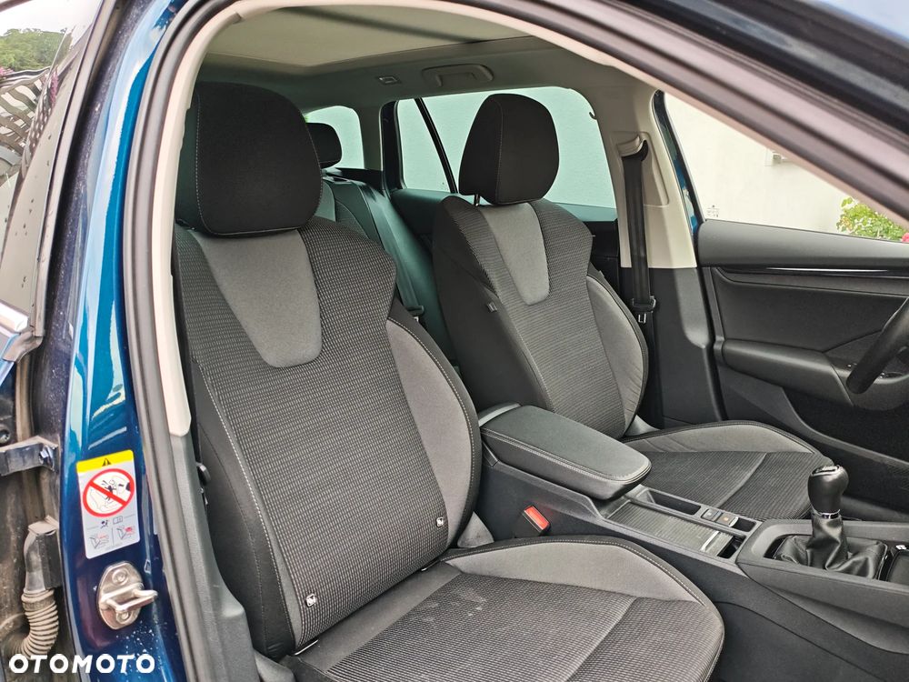 Skoda Octavia 2.0 TDI Style - 23