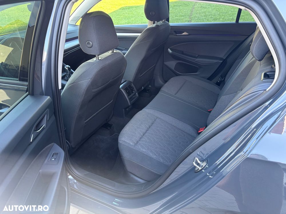 Volkswagen Golf 1.5 TSI Life - 3
