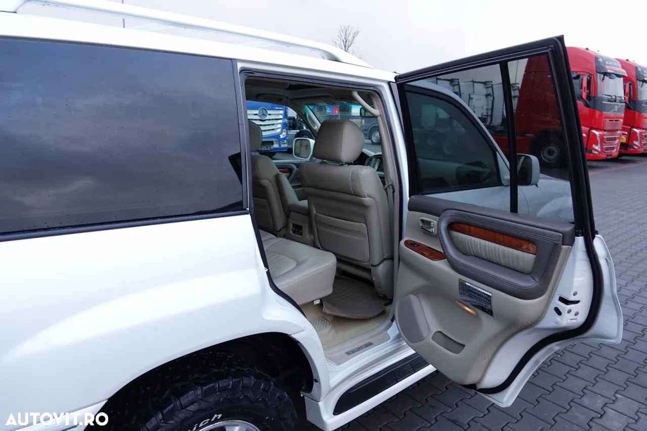 Lexus Seria LX - 27