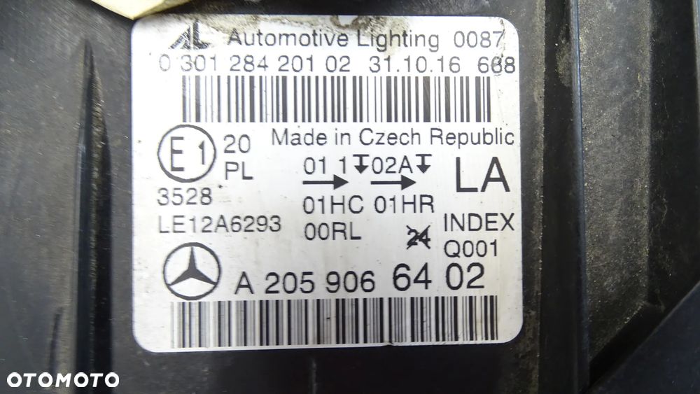 MERCEDES C-KLASA W205 - lampa przednia lewa - 13