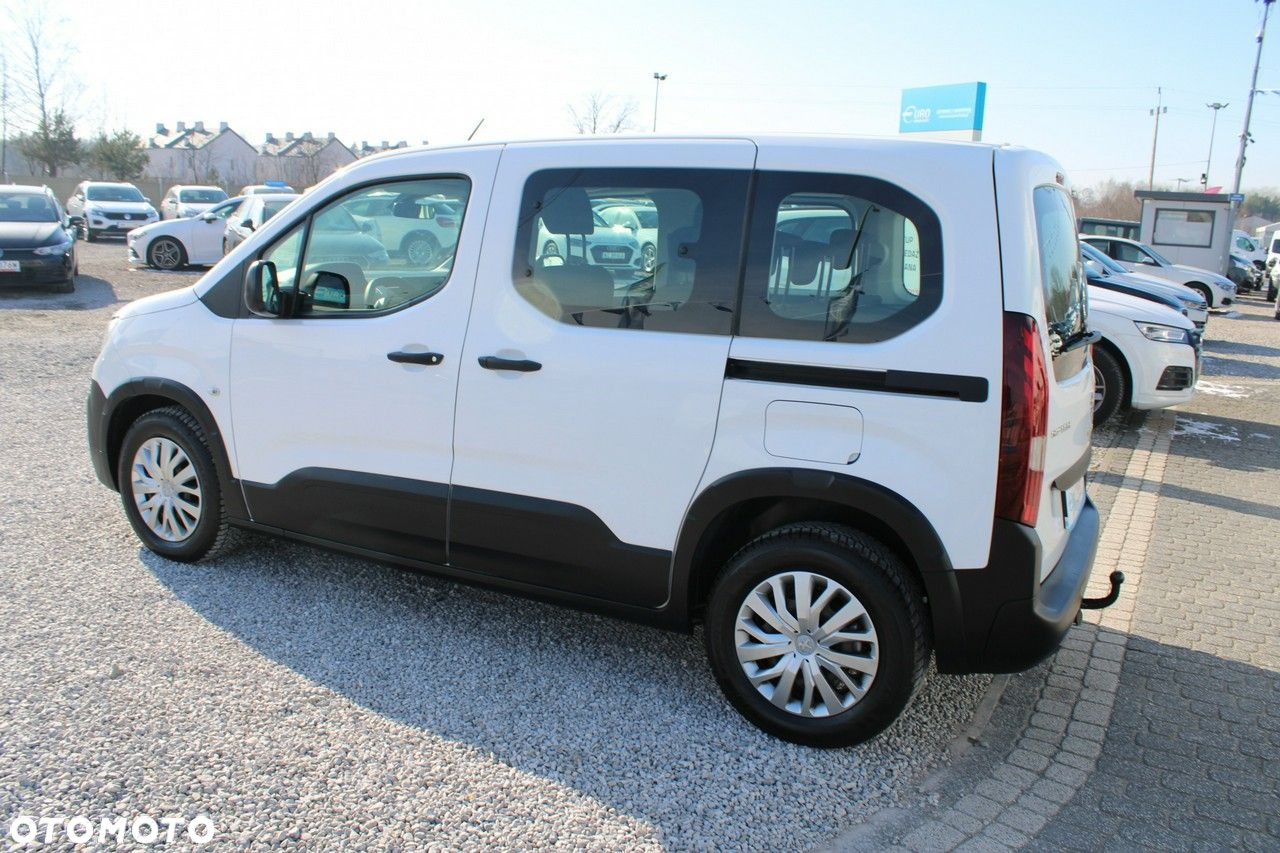 Peugeot Rifter - 9