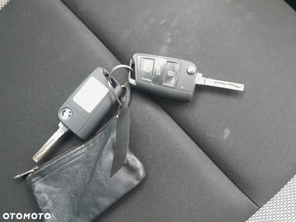 Skoda Fabia 1.0 TSI DSG Soleil - 18