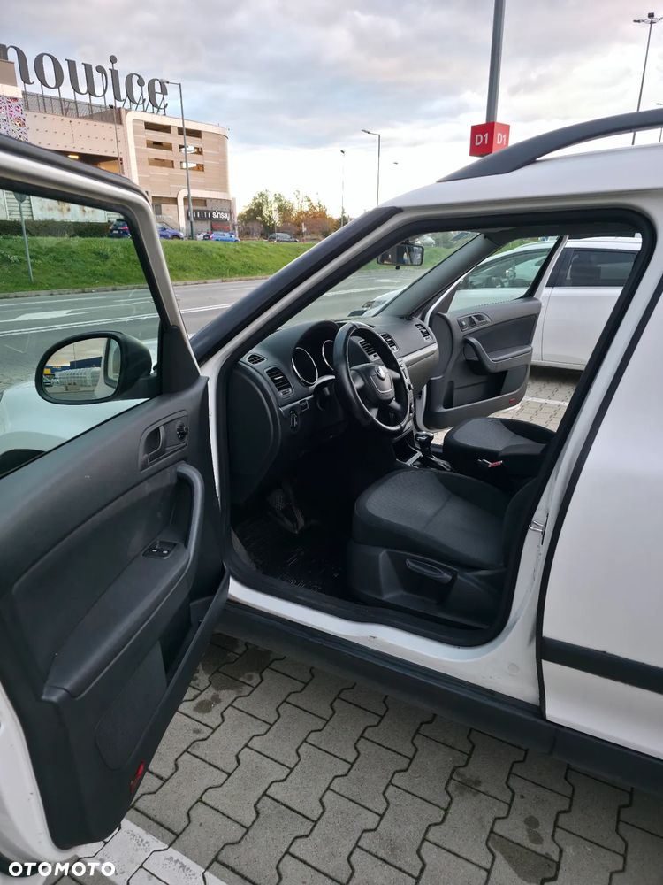 Skoda Yeti 1.2 TSI Ambition DSG - 11