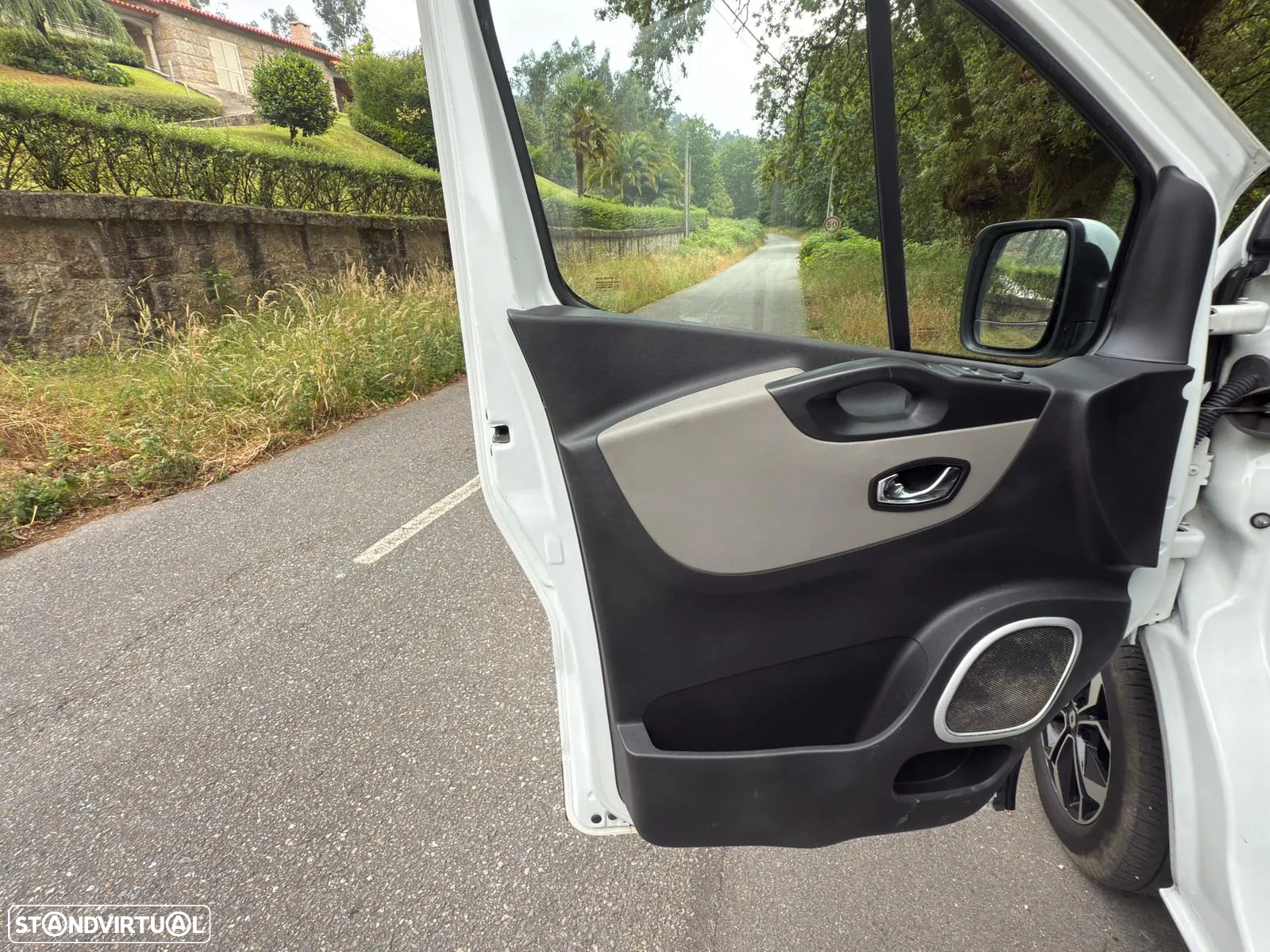 Renault Trafic - 8