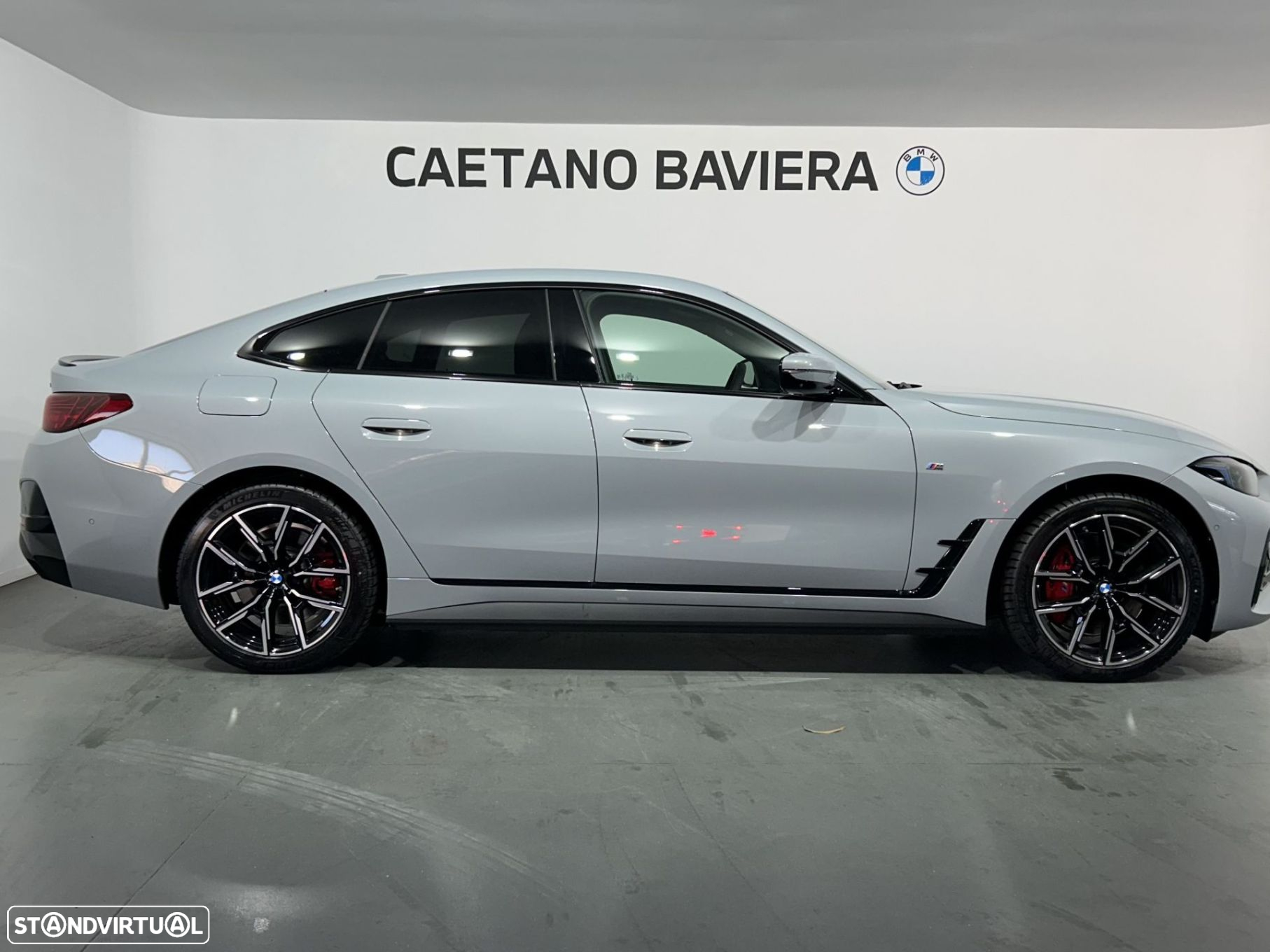 BMW i4 eDrive35 Pack Desportivo M Pro - 7