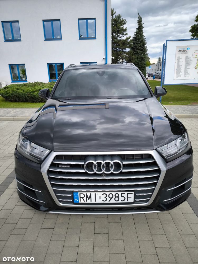 Audi Q7 - 3
