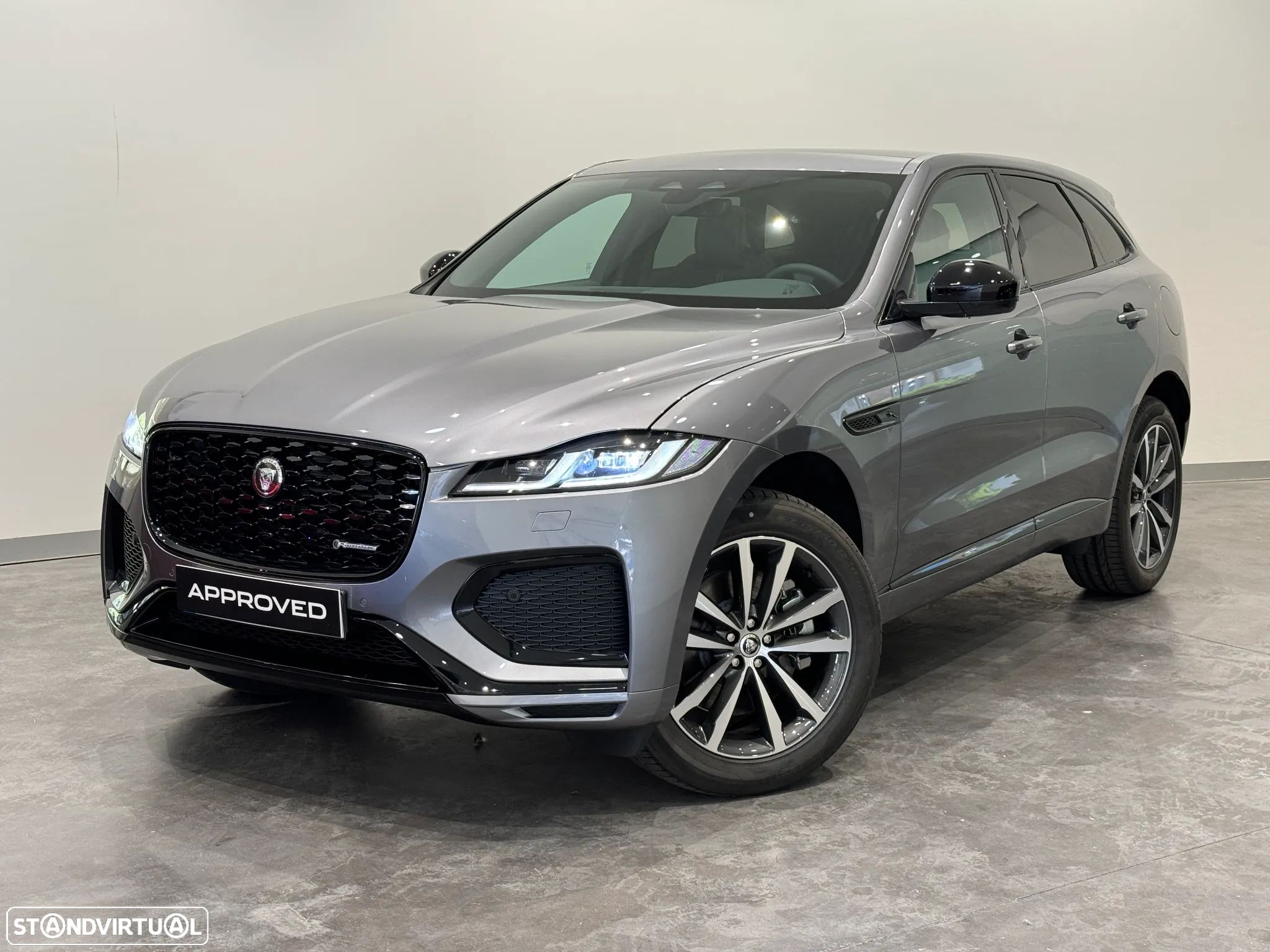Jaguar F-Pace 2.0 P400e AWD R-Dynamic S - 1