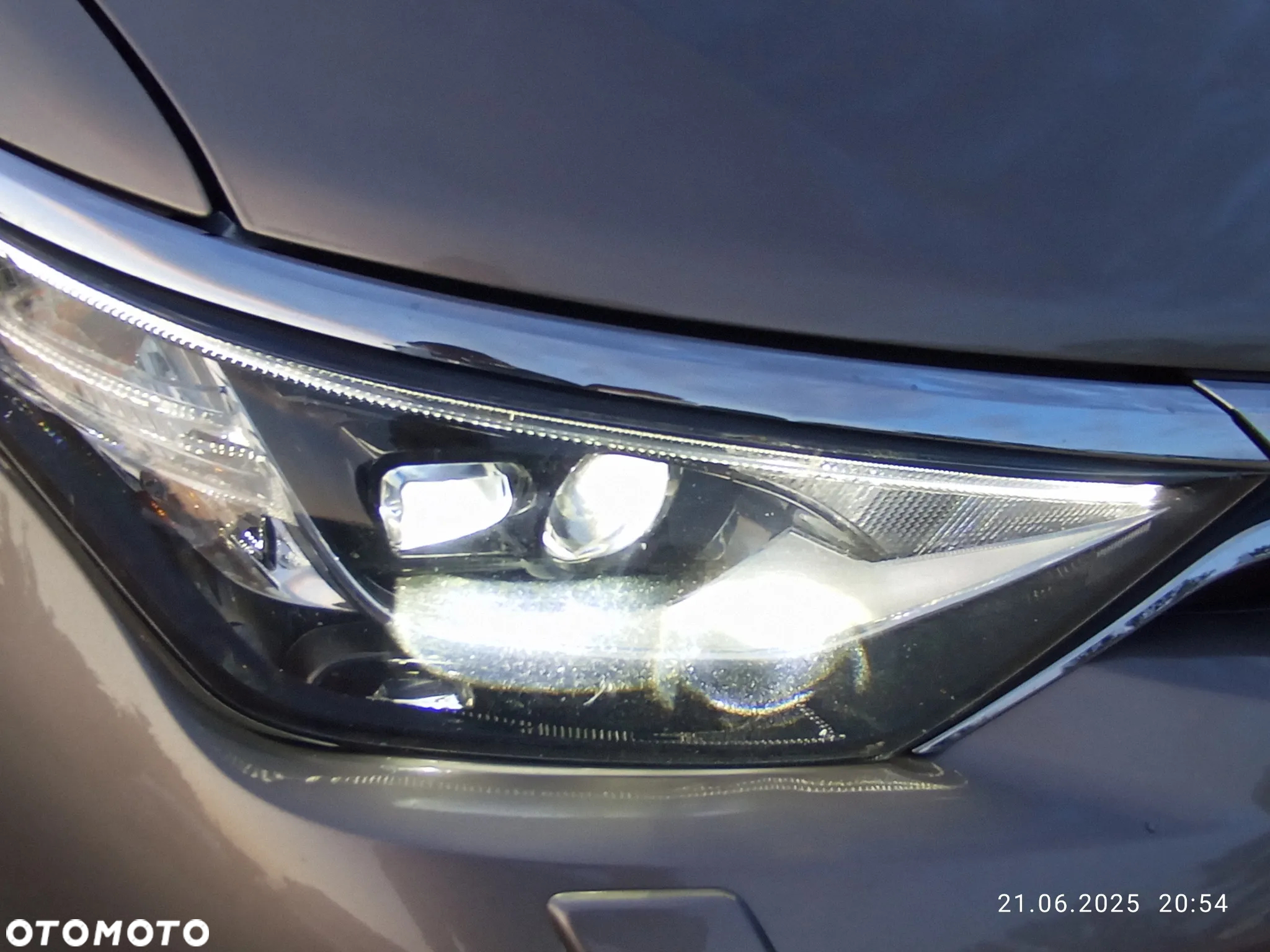 Toyota Auris - 18