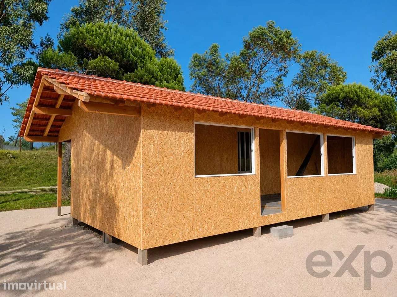 Terreno de 4.000 m² com Bangalô e Anexo – A 900m da Praia - Grande imagem: 3/11