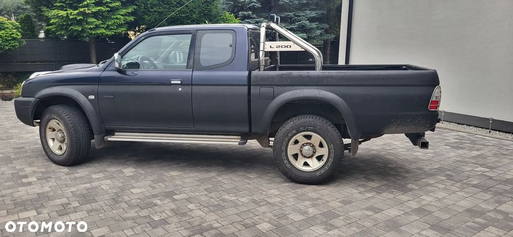 Mitsubishi L200 - 2