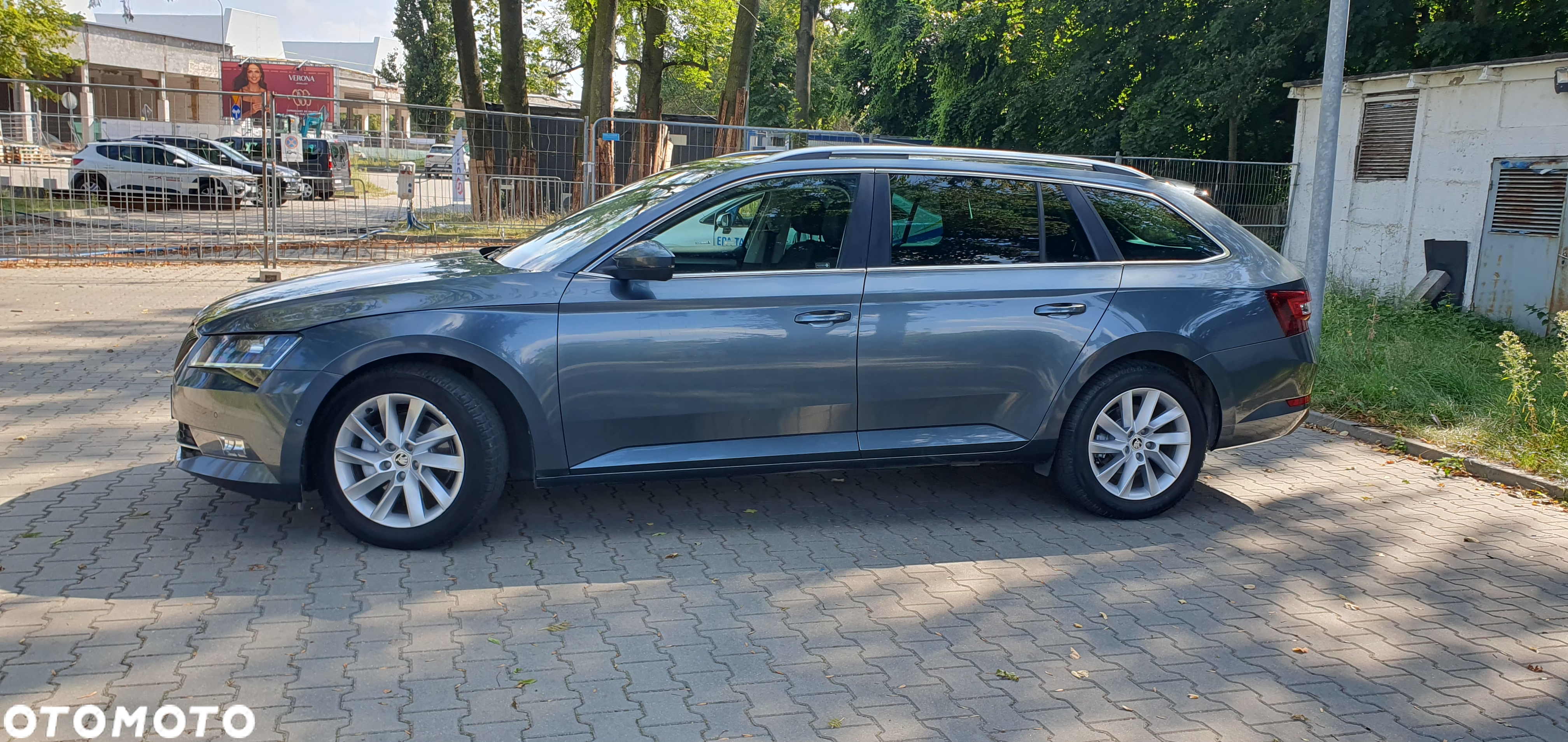 Skoda Superb 1.6 TDI Style DSG - 3